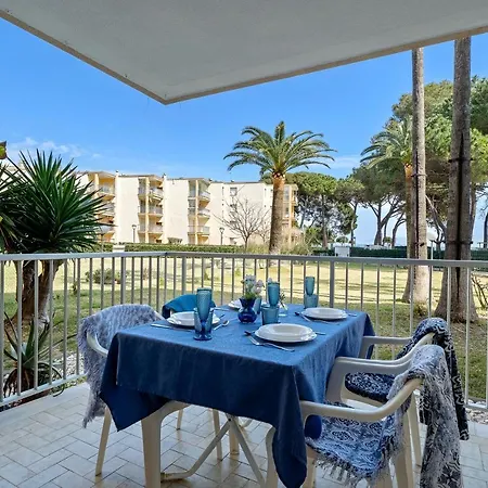 Hauzify I Apartament Neptu Apartment Cambrils