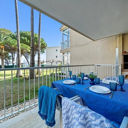 Hauzify I Apartament Neptu